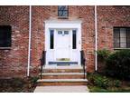 V-A-L-U-E!!Pristine 1 Bedroom,...