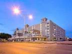 $725 / 1br - Beat Gas Prices!! Walk to Class! (ULofts Apartments) (map) 1br