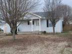 $827 / 2br - 950ft² - Nice 2 bedrrom lease purchase with storage building