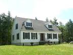 Available For Rent In Maine Beautiful And Contented Bungalow