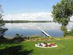 Sandy Cove Lake House - Lake Champlain Lakefront, Magnificent Sunsets!