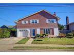 Fantastic Colonial in Private Beach Community for Summer!!