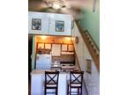 $1070 / 2br - Cozy 2 Bedroom loft style beach condo