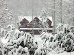 Family Friendly 4bd/4.5ba Cabin between Gatlinburg and Pigeon Forge
