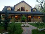 $250 / 4br - 4500ft² - Beautiful Cabin in Town Near Lake