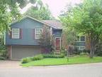 $950 / 4br - 2000ft² - Four Bedroom House for Rent