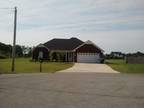 $1100 / 3br - 1576ft² - 3br 2bath (Toney, AL) (map) 3br bedroom