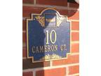 3 Bedroom - 2 1/2 bathroom Townhouse