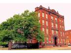 $950 / 2br - Great price & location for this 2 bd apt. close to WPI