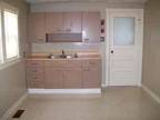 $425 / 1br - House with yard (marion) (map) 1br bedroom