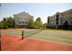 $1500 / 1br - ft² - LARGE SPACIOUS 1 Bedroom Apt w/ LOFT and extra Walk-In