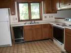 $600 / 2br - Townhome - 15 min. to Topeka (Auburn, Ks.) 2br bedroom