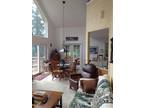 $1200 / 2br - 1700ft² - peaceful close in country three sisters view (off fox