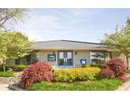 Huge 2 Bedroom Town Homes! Stainless Appliances! Centerville!