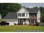 $1350 / 3br - 1800ft² - This beautiful home is located on a large lot with a
