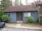 $1100 / 2br - 2 BR 2 BA Well-kept Townhouse in great location (Stonehenge