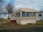 $300 / 2br - 2 bed room 1 bath mobile home (Albany MHP) (map) 2br bedroom