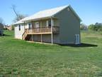 3 bd/2 Bth Single Family (443 N. Summit, Woodstock)
