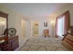 $737 / 2br - ft² - Upgraded kitchen, W/D connections, Walk-in closets
