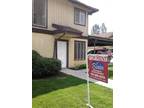 $725 / 3br - 1170ft² - TWO STORY TOWNHOUSE - 310 PEARSON #4 (PORTERVILLE) (map)