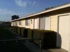 $500 / 2br - 780ft² - TRIPLEX 2 BEDROOM/1 BATH - 1529 E. DOUGLAS (VISALIA)