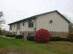 $550 / 1br - lower in 4plex, $100 rent credit, clean, convenient east side