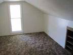$550 / 2br - Apt. for rent (133 1/2 Benton Street , Council Bluffs ) (map) 2br