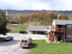 $650 / 2br - 860ft² - Need an office? (Chattanooga, TN) (map) 2br bedroom