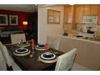 $2808 / 2br - 1111ft² - WONDERFUL 2 BEDROOM 2 BATH IN BEAUTIFUL SHARON GREEN IN