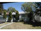 $825 / 2br - Upstairs duplex blocks away from East City Park!
