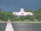Waterfront Rental! 2BR - 1 Week On Bay 2BR bedroom