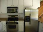 $1700 / 2br - 1396ft² - 2494 Dockson Pl. 2br/2b+loft BEAUTIFUL condo (Port