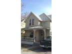 $ / 3br - 1600ft² - Centrally located home on 8th ave., garage and fenced yard