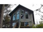 Agate Beachfront House - Newport