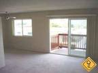 800ft - Top Floor with Ocean View! Garage.