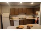 $640 / 1br - 602ft² - What can a dollar get you? It can get you in this