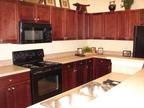 $1010 / 3br - 1421ft² - HUGE 3 Bedroom 2 Bath available now!