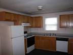 $395 / 1br - 452ft² - 3721 NE 43rd Ter.-