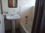 $400 / 1br - 1 br/1 bath downtown apt (corner Mosher/Jackson) (Downtown