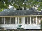$725 / 4br - 1800ft² - Small Town Living-Great Neighborhood-Close to Major Hwy