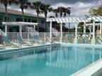 $1050 / 2br - 850ft² - Beachside Condo - Cute and Newly Renovated!