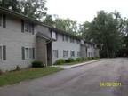 $650 / 2br - 2 Bath, Beautiful Wooded Setting (North Rockford) 2br bedroom