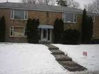$625 / 2br - 101 Lough St.- Nice Residential Area, Quiet Street - AVAIL. Oct.