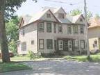$500 / 1br - 2 Bed / 1 Bath - close to Irving Elementary - West Waterloo 1br