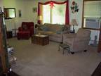 $1350 / 3br - 1344ft² - House for rent 3 to 4 bedrooms (Newfield) 3br bedroom