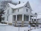 $875 / 4br - 2300ft² - Move in special April Half price! Huge 4 bedroom on East