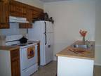 $540 / 1br - 665ft² - Great Special on Downstairs Lakeview (Warner Robins GA)