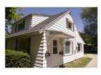 $ / 1br - 1 Room in house on Tratt St. (143 N. Tratt St., Whitewater
