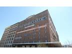 $1855 / 1br - 848ft² - Bring your furry friends to the Old Market!