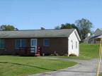 $675 / 2br - 950ft² - 1/2 Duplex Greencastle PA (Greencastle) 2br bedroom